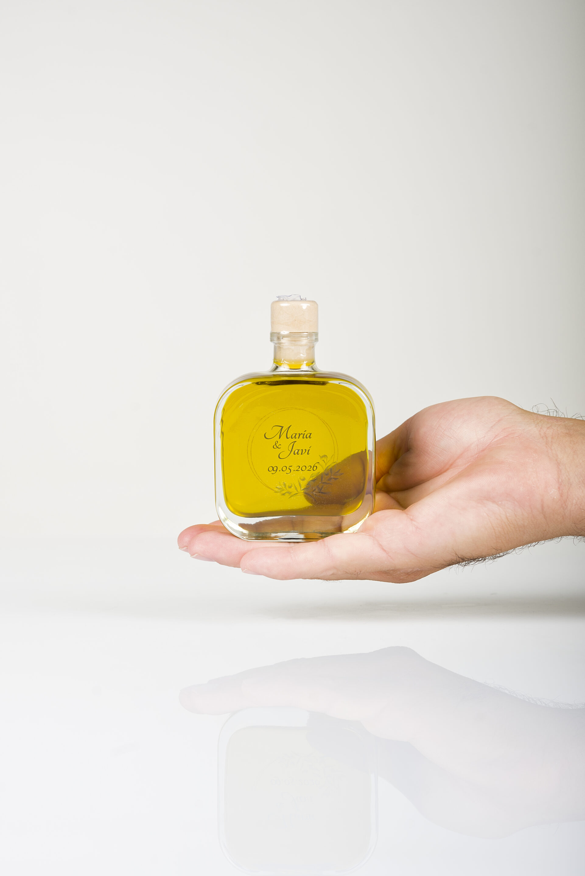 Botellitas de Aceite de Oliva Virgen Extra Prisma <span class="especificacion">100 ml.</span> - Imagen 2